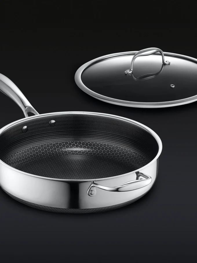 Hybrid Deep Sauté Pan with Lid, 4.5-Qt