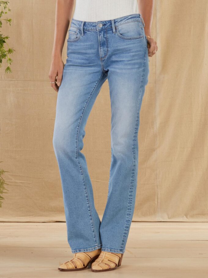 Kelly Classic Bootcut Jeans